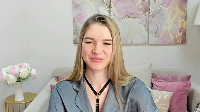 RoxyReignn's Live XXX Chat