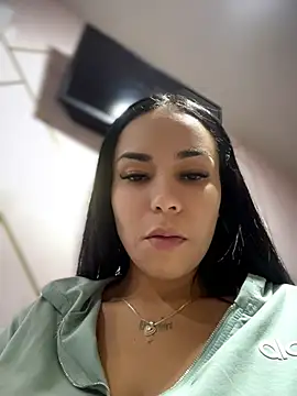 Naatalia Live XXX-Chat