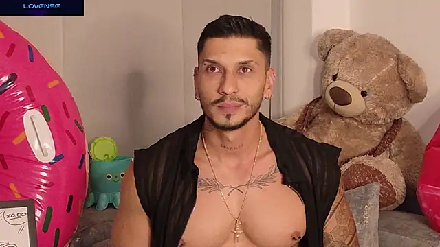 Chat +18 de Seth_Vegaa ao vivo