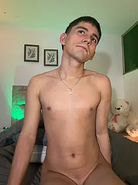 estebanperez_26's Live XXX Chat