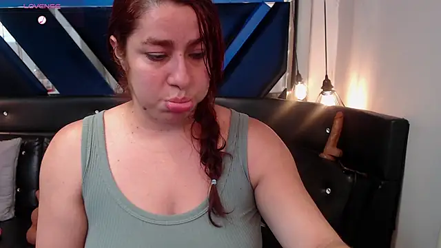 Chatroom XXX en direct de Alison-mar