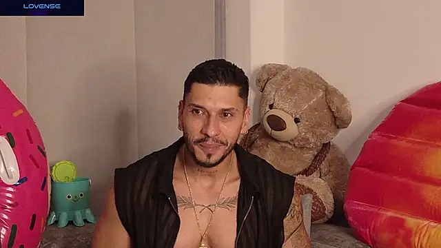 Seth_Vegaa: απευθείας συνομιλία ΧΧΧ