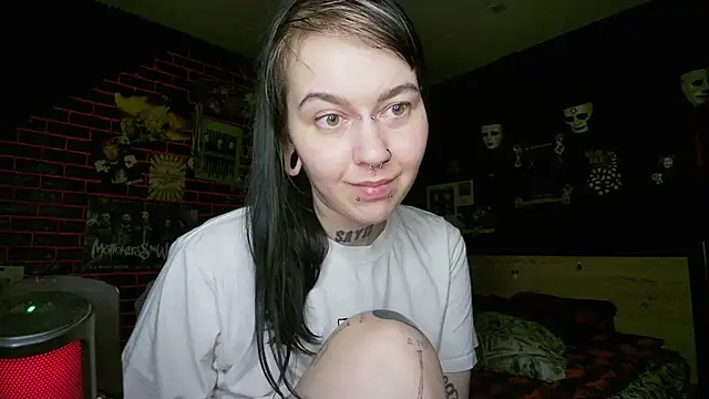 MessalinaOfficial's Live XXX Chat