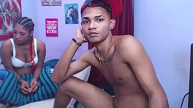 Chat XXX ao vivo de black_twinks