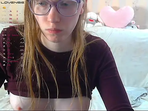 LustfulSarah's Live XXX Chat