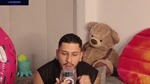 Živý XXX chat Seth_Vegaa