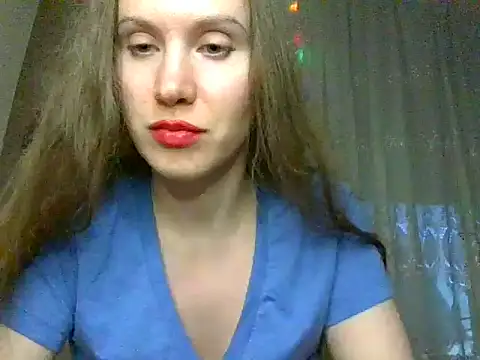 Lynirina: онлайн-секс-чат