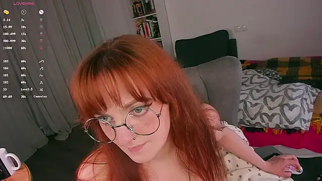 Alice_CutePerv – Live XXX-chat