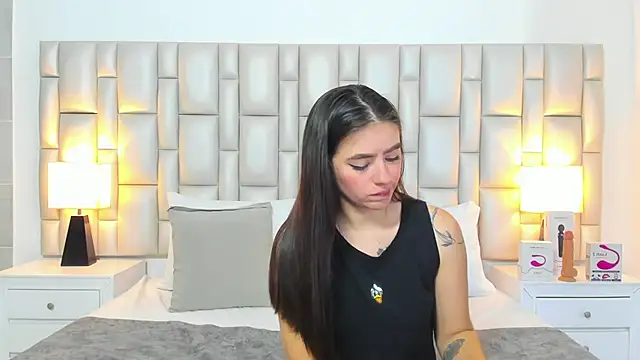 Chatroom XXX en direct de paola_katy_dicks