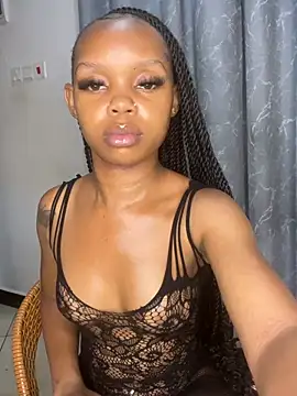 sexyie_caramel Live XXX-Chat