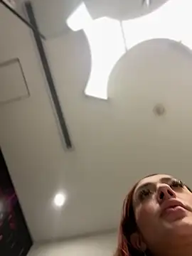 ariiel_'s Live XXX Chat