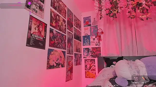 MissCurvyTopのライブXXXチャット