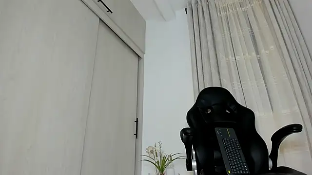 Chat XXX en directo de Biscuit_oliva