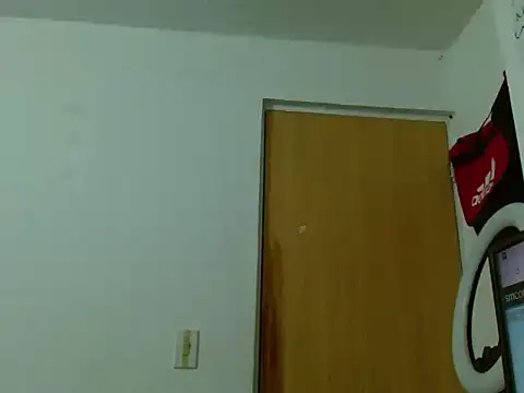 Chat +18 de Violet_Donell ao vivo