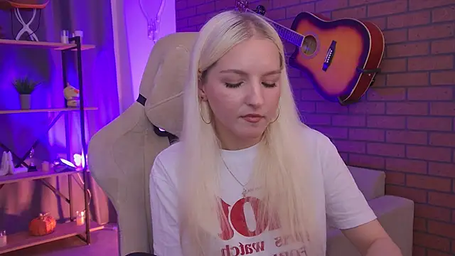 ViolaMore XXX чат на живо