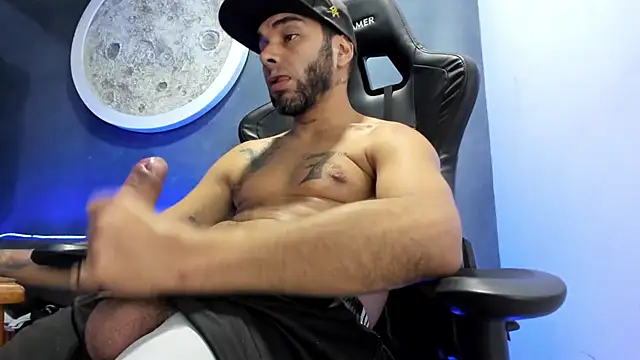 Chat XXX en directo de kevin_collins76