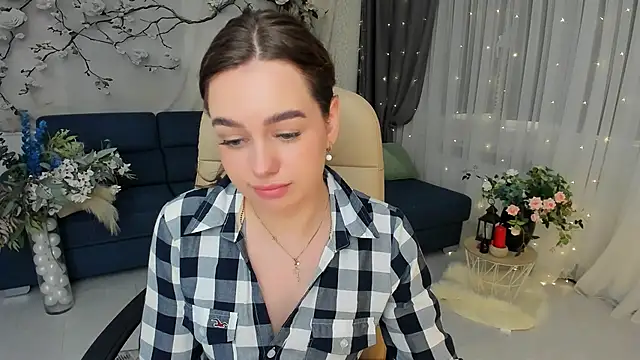 Онлайн чат XXX MiracleCurly