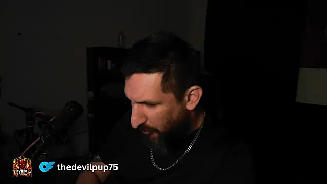 Chat XXX en directo de DevilPup75_