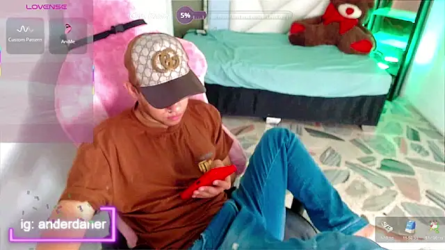 Chat XXX Live Top_and_bottom