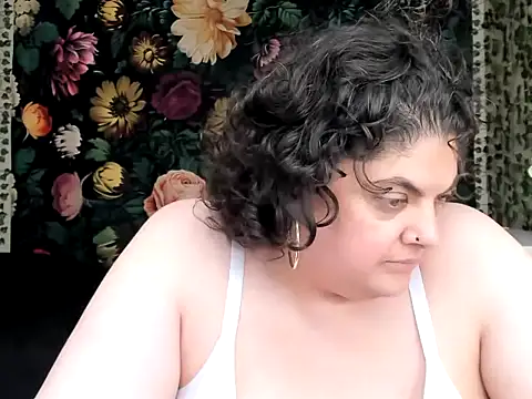 دردشة Exxxotic_Melons الجنسية المباشرة