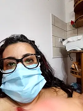 دردشة Farfallina90 الجنسية المباشرة