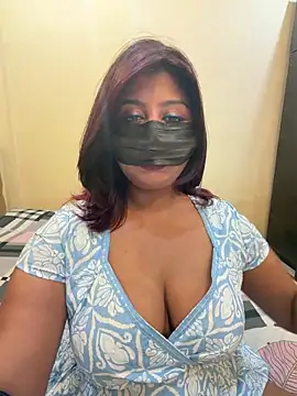 Chatroom XXX en direct de PayalDesire