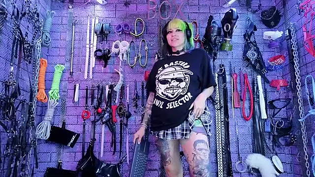 PANDORANEZZ 现场XXX聊天