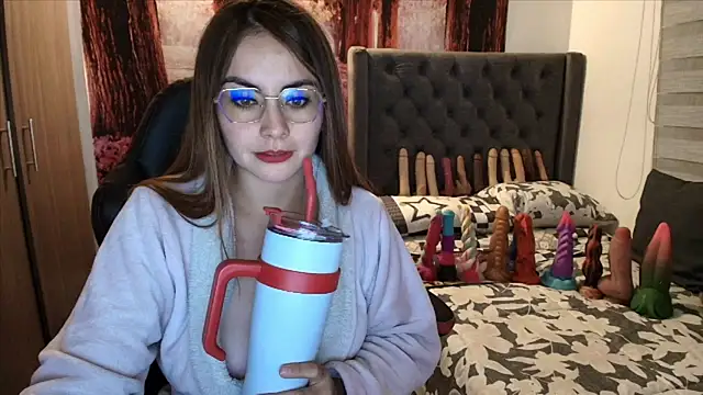 sofia23dirty XXX чат на живо