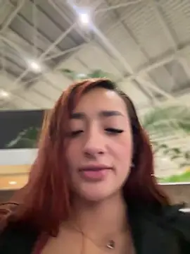 ariiel_ Adlı Modelin Canlı XXX Sohbeti