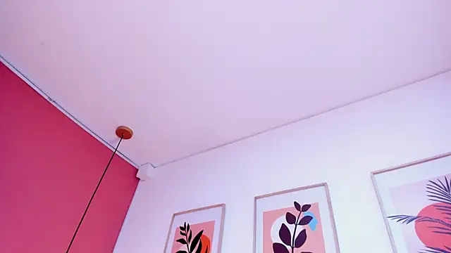 Zamira_Taylor XXX чат на живо