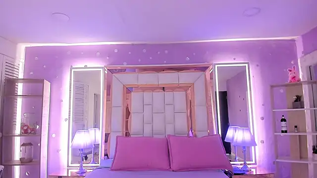 Goldentemptation_ – Naživo XXX chat