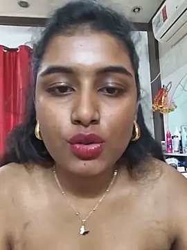 horny_tenager Adlı Modelin Canlı XXX Sohbeti