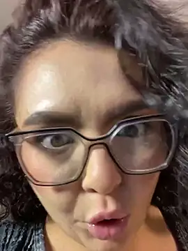AlmaraRouge's Live XXX Chat