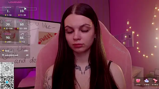 Chatroom XXX en direct de Michela_Fruet