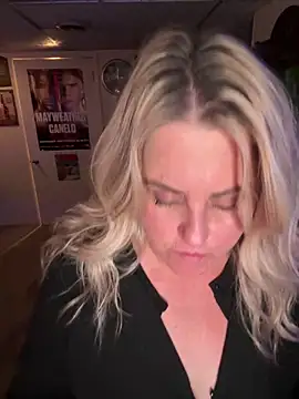 Milfshaker50 Live XXX Chat