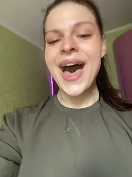 Dona_Mafia লাইভ XXX চ্যাট