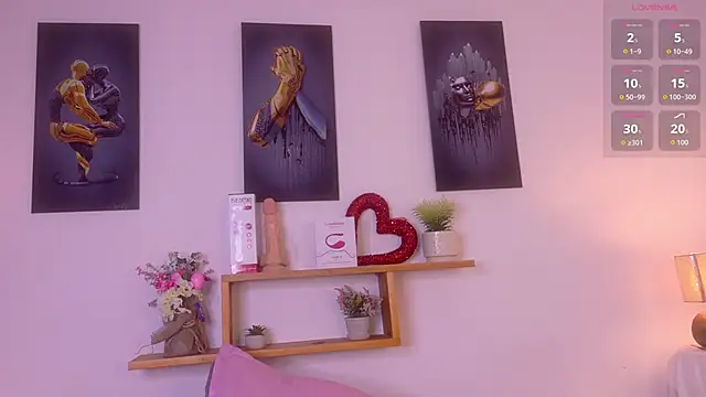 nairagold_'s Live XXX Chat