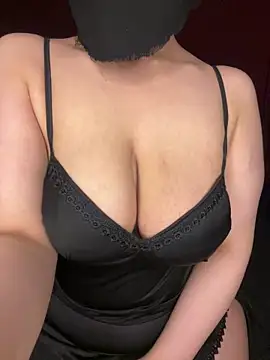 RooVaaN-Xx Chat XXX live