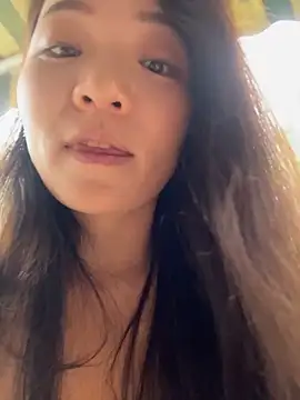 xiaochengzi505 Adlı Modelin Canlı XXX Sohbeti