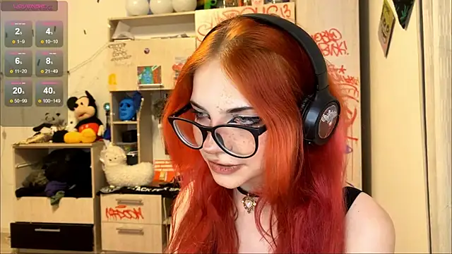 RedHeadCat's Live XXX Chat