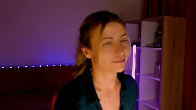 Chat +18 de ZoeGrant ao vivo