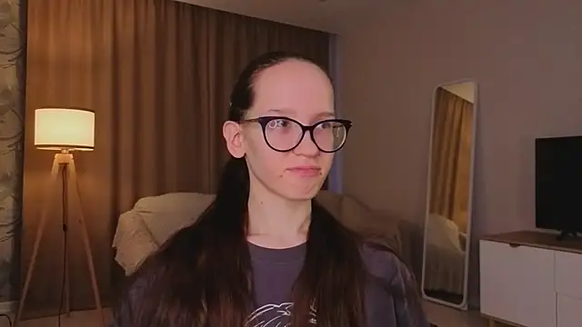 XXX chat uživo modela BettyBrowni