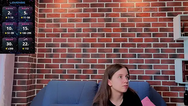 MyrtaMcclaney's Live XXX Chat