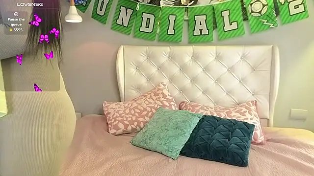 blush_bloom's Live XXX Chat