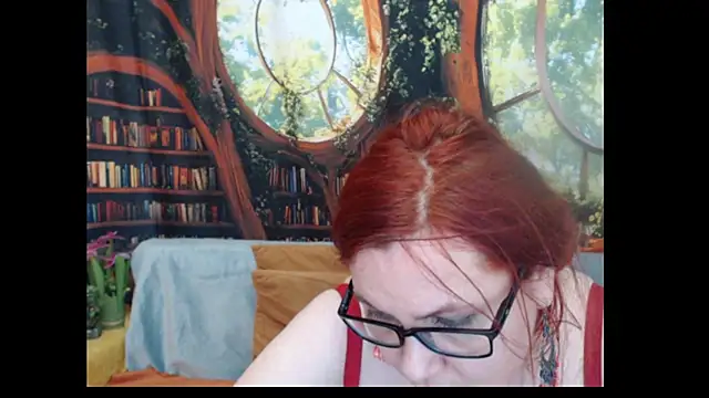 PlayfullMature Chat XXX live