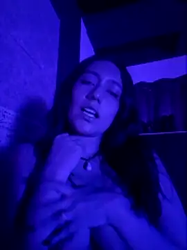 Chat XXX ao vivo de Eveelync25_