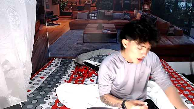 Chat XXX ao vivo de RomeoMillerr