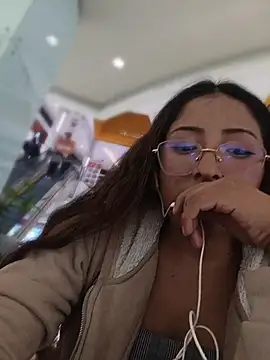 Chat +18 de airamoon17 ao vivo