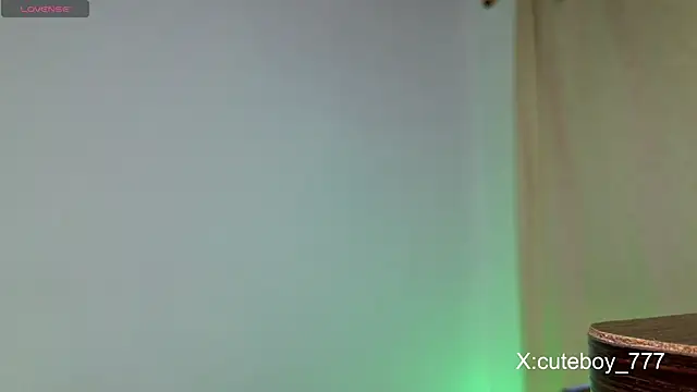 _Danny777's Live XXX Chat