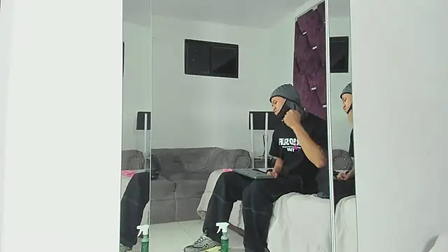 TonyBenedetti webcam show